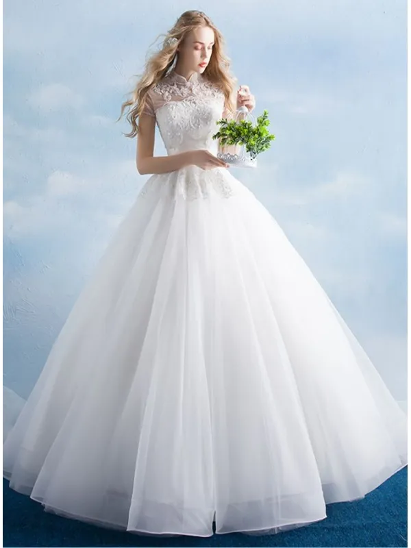 Abito da Sposa principesco bianco con colletto coreano