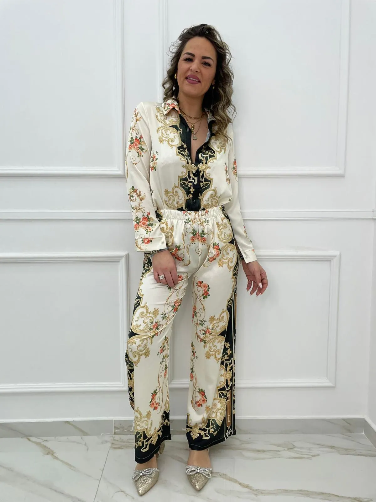 Coordinato 2 pezzi effetto seta con pantalone palazzo