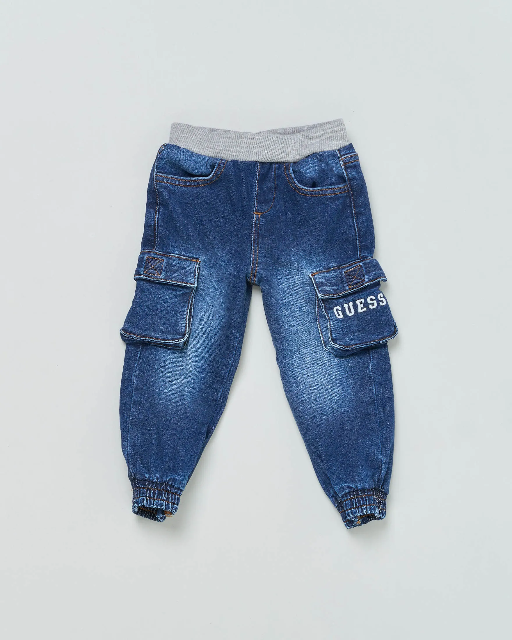 Jeans cargo lavaggio scuro con fascia in vita in maglia grigia 12-24 mesi