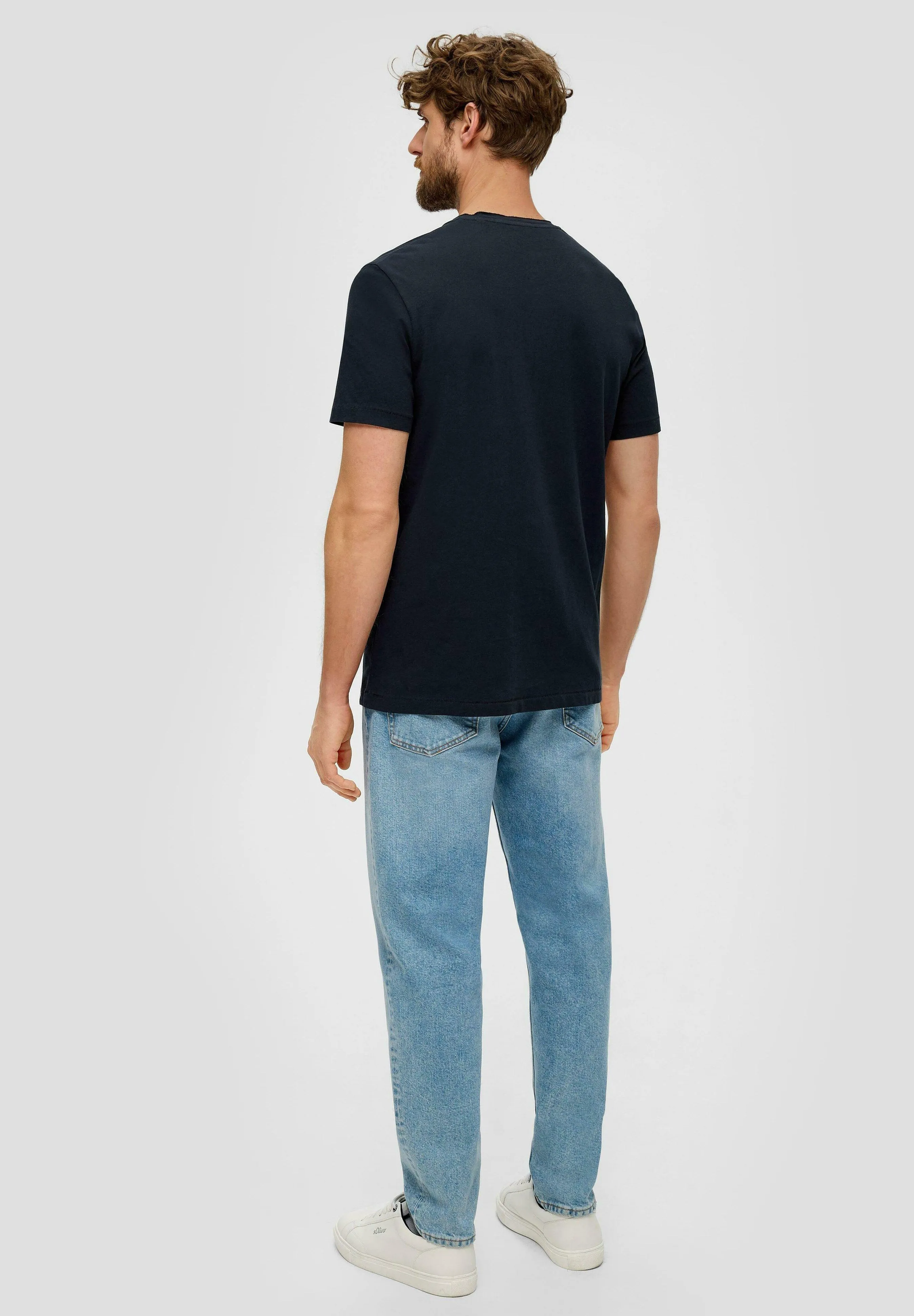 MIT HENLEYAUSSCHNITT - T-shirt basic