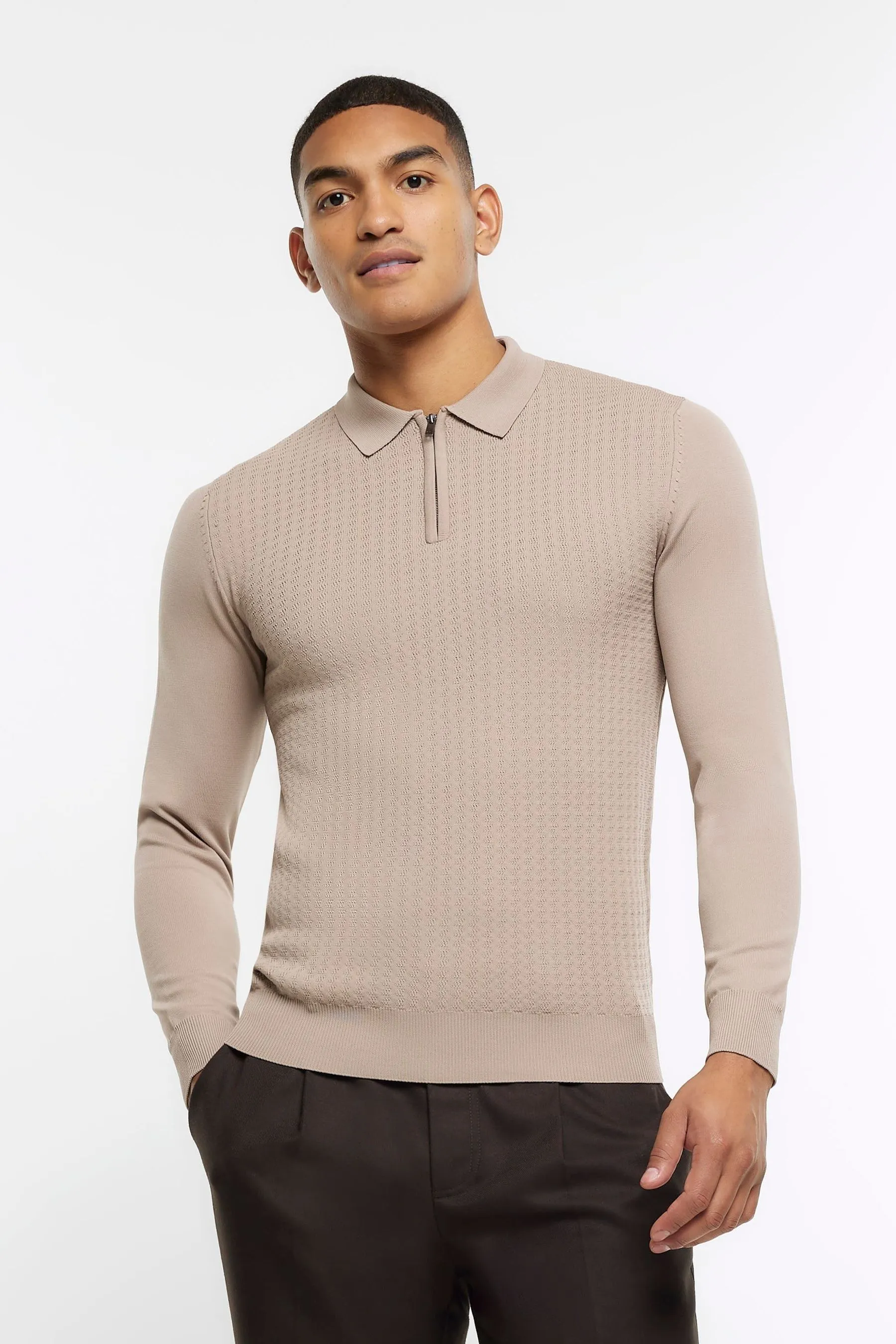 River Island - Polo muscle fit a trecce    