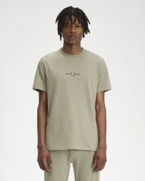 T-shirt kaki mezza manica con logo ricamato centrale sul petto