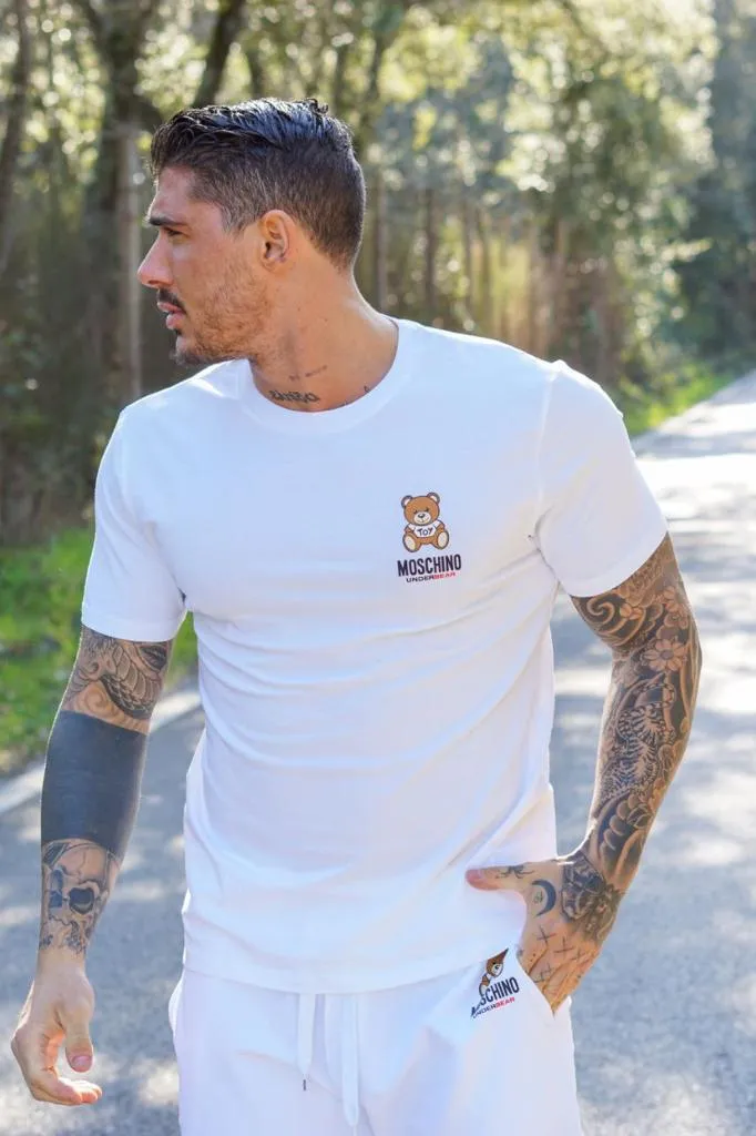 t shirt  Moschino